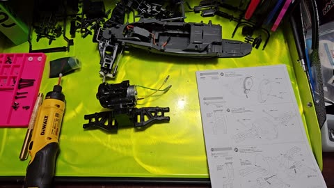 Tamiya Aqroshot DT-03T RC Kit Build EP19