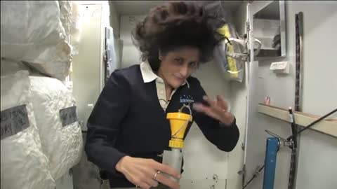 ISS Tour: Kitchen, Bedrooms & The Latrine | Video