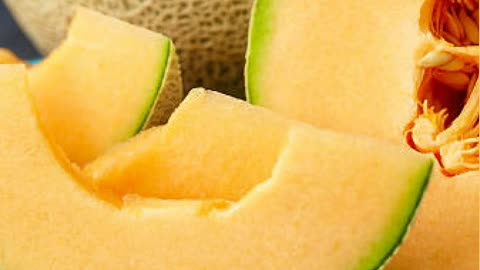 Stay Cool and Collected: How Cantaloupe Keeps You Hydrated