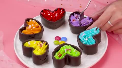 Easy & Wonderful Cake Decorating Tutorials | So Tasty Balloon Chocolate Bowls Cake Idea