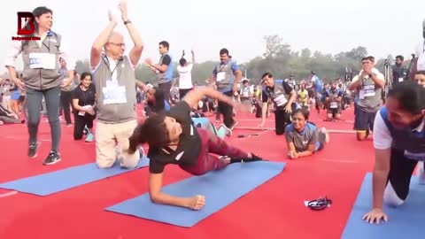 Shilpa Shetty Take Yoga To Achieve New Guinness World Record