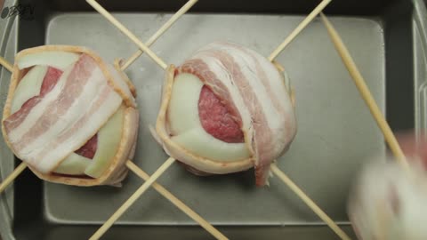 How to Make Bacon Cheeseburger Bombs - Full Step-By-Step Video Recipe