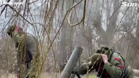REPORTER NARROWLY ESCAPES UKRAINE BOMBING ATTACK TARGETING DONETSK PRO-RUSSIAN SEPARATISTS