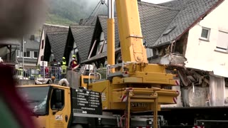 German hotel collapses, rescuers call situation 'emotional'