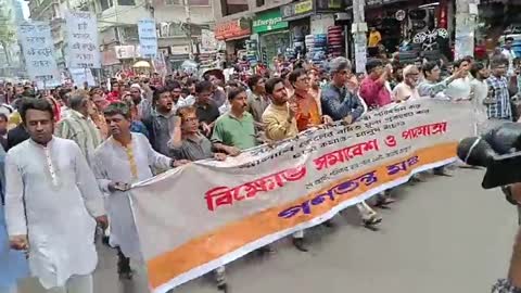 Bangladesh: protests against rising cost of living