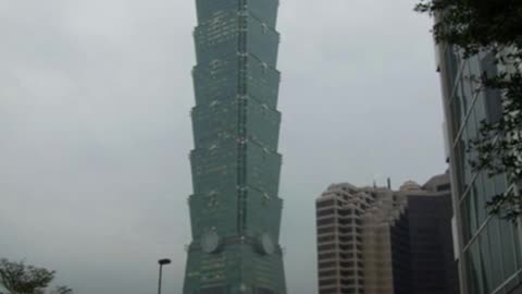 Top 10 tolest building in the world.....