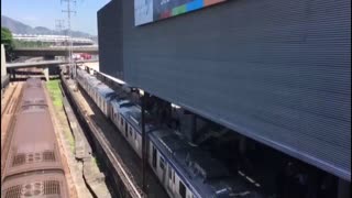 Más de ocho heridos tras el choque de dos trenes en Río de Janeiro
