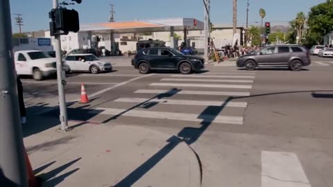 BTS Performs a Concert in the Crosswalk!! Awesome!