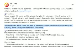 Yellowknife residents evacuate as wildfires draw closer