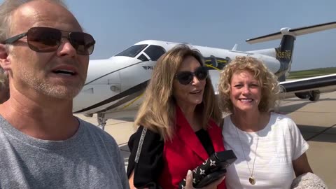 US gospel group The Nelons share a vlog of themselves moments before their Pilatus PC-12 breaks up