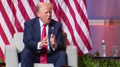 Trump scolds Black moderator at NABJ event in Chicago, questions Harris’ racial identity