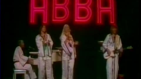 ABBA - Dancing Queen = Midnight Special New York 1976