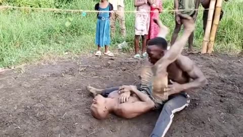 African local fighting for fun Don't try this at home only for fun video