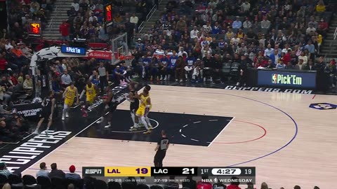 NBA - LBJ chasedown 😤 LAL-LAC