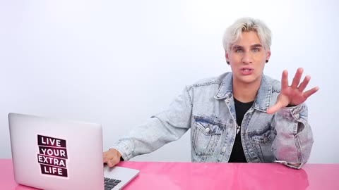 How the viral video of James Charles bleaching his hair is affecting the YouTubers industry