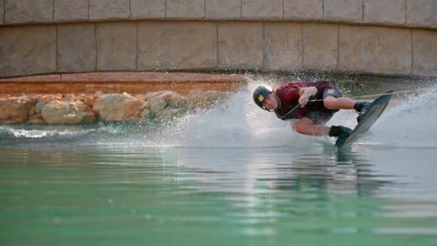 Wakeboarding stunt around Madinat Jumeirah resort in Duba