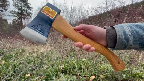 Agdor 1.25lb Hatchet!! Quick look by www.bushcraftcanada.com