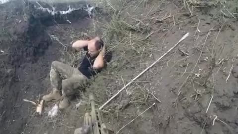 Footage from the front line in the Maryinka direction near Donetsk.