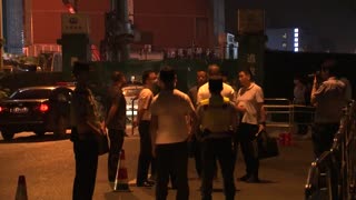 Consulado de EEUU en la ciudad china de Chengdu arría bandera americana