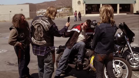 Jax Finds Another Man on His Bike - Scene Sons of Anarchy FX