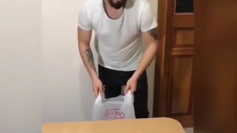 TRYING CARRY BAG TRICK ON EGGS