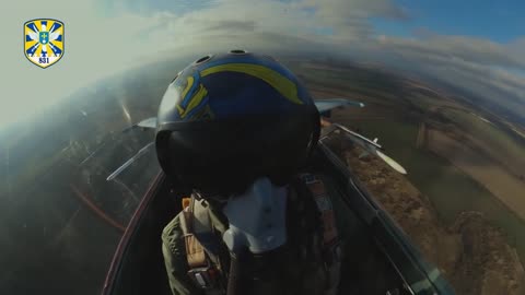 Ukrainian Fighter Pilots Firing Anti-Radar Missiles from Su-27
