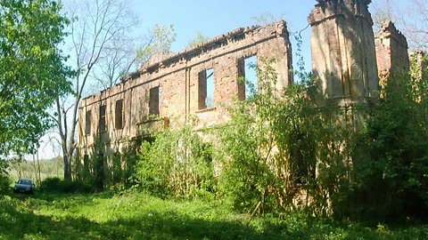 Pałac Żelazny Most, barokowe ruiny z XVIII wieku #ŻelaznyMost #pałac #ruiny #ruins #urbex