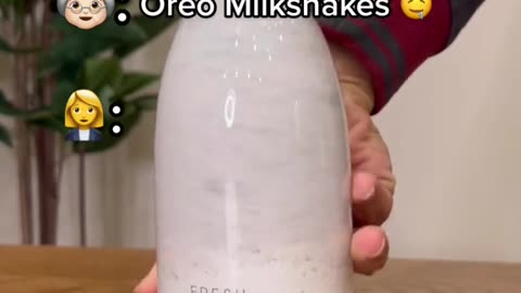 Anyone want one to make these 😳🎁 #myblendbottle #blender #milkshake #oreo