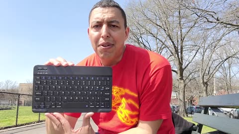 Protable Small Bluetooth Keyboard from TOHAKATA Product Review