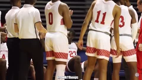 Mikey Williams Throws Down 360 Dunk & TheCrowd Gets Crazy !