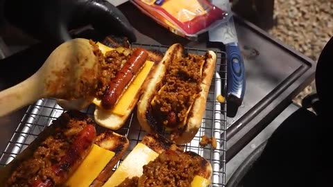 You MUST Try This Chili Dog NOW!