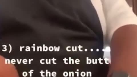 #never #cut #onion #fyp #viral