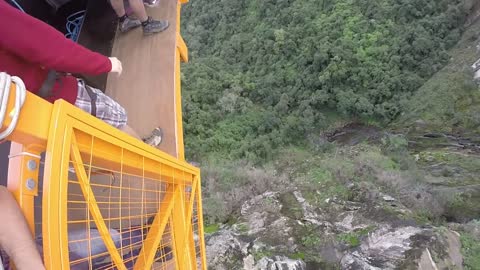 Bungee jump