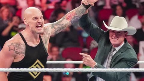 The Undertaker Reveals What He Whispered To Bray Wyatt at WWE Raw 30 & More!