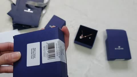 Swarovski Jewelry (Necklace, Bracelet & Earrings) Unboxing