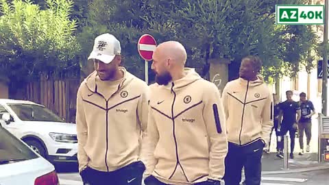 Chelsea Players Walking in the Streets of Milan