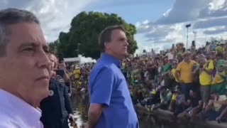 Bolsonaro reassures the Brazilian people that he is the Supreme Chief of the Armed Forces