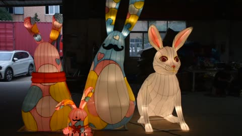 Customized rabbit lantern wit LED lights, made with exceptional Chinese lantern technique #lantern