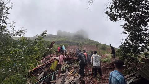 Most Dangerous Landslide😱😭