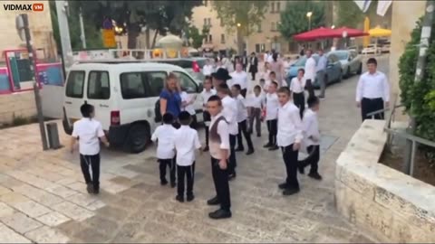 Little Israeli Kids Assault Christian Tourists For Filming Their Assault