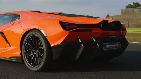 2024 Lamborghini Revuelto Review