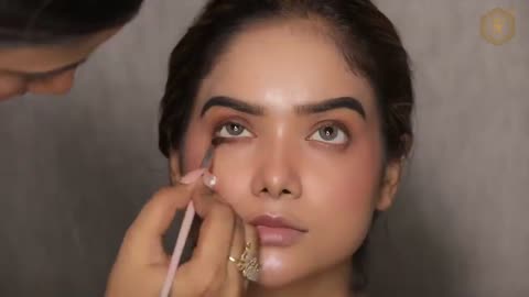 Manisha Rani Makeup Tutorial | Celebrity Makeup Tutorial | Step-by-Step Tutorial