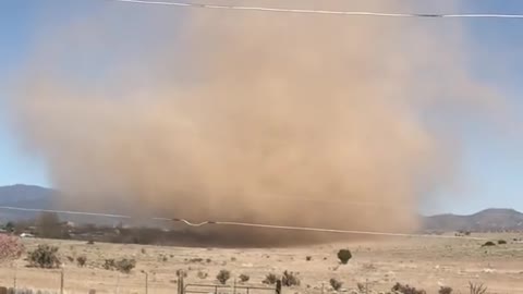 Man Films Huge Dust Devil From Backyard