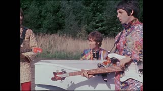 - The Beatles - I Am The Walrus - FULL MUSIC VIDEO - (The Magical Mystery Tour) - Movie -