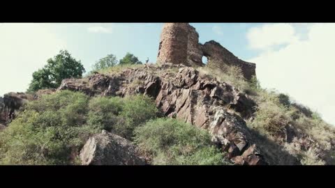 Cinematic FPV - german landscape - Burg Ardeck