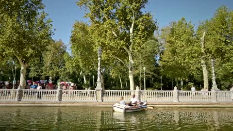 Ainsley's Mediterranean Cookbook - Ep7 Seville Trailer