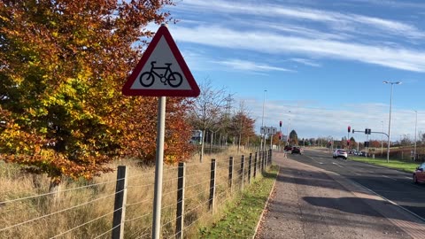 Aberdeen cycle path dual carriageway A944 really more people cycling Nov 2023
