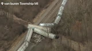Michigan train derails carrying hazardous chemicals