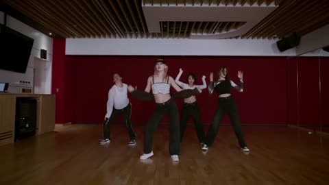 TWICE MOMO, CHAEYOUNG, TZUYU X Kiel Tutin “bloodline (Ariana Grande)” Dance Video