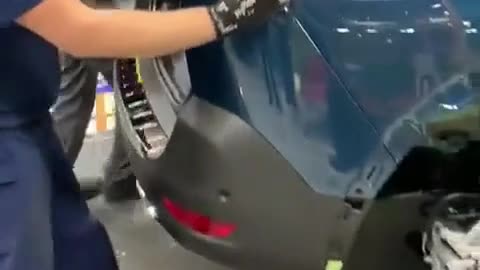 Docking car panels, this working step